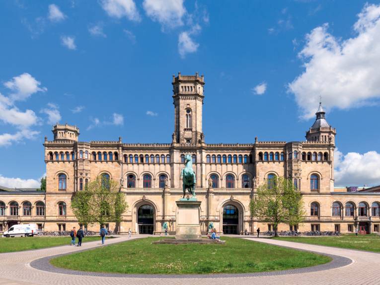 Leibniz Universität